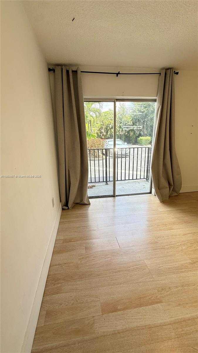 Small Image of 2498 SOUTH WEST 17TH AVE #4105, Miami Number 26