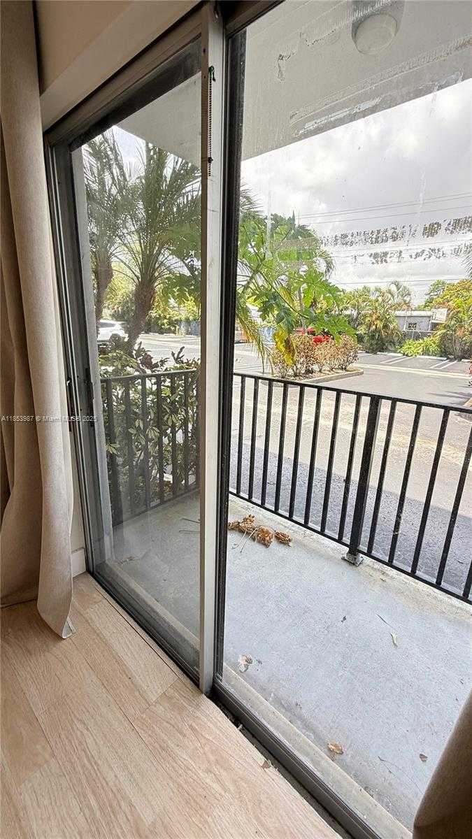 Small Image of 2498 SOUTH WEST 17TH AVE #4105, Miami Number 29