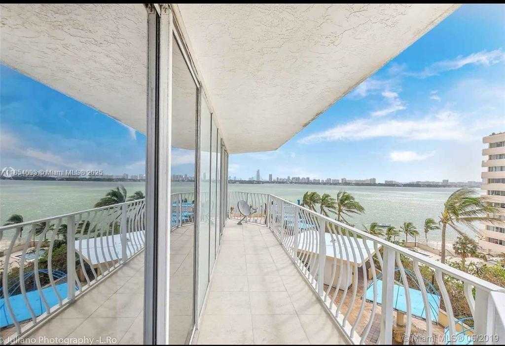 Small Image of 7601 EAST TREASURE DR #707, North Bay Village Number 11