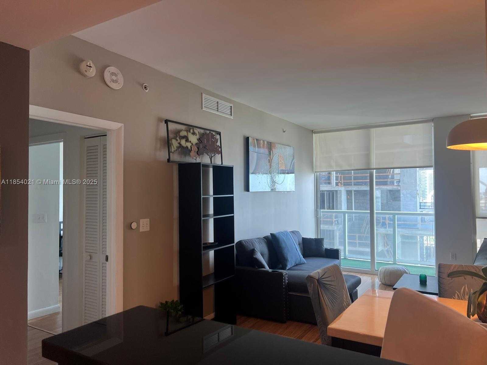 Small Image of 244 BISCAYNE BLVD #1904, Miami Number 30