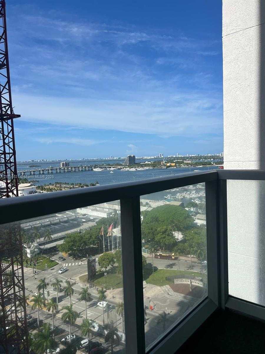Small Image of 244 BISCAYNE BLVD #1904, Miami Number 47