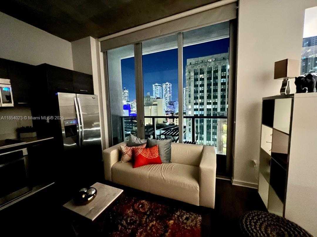 Small Image of 151 SOUTH EAST 1ST ST #1206, Miami Number 2