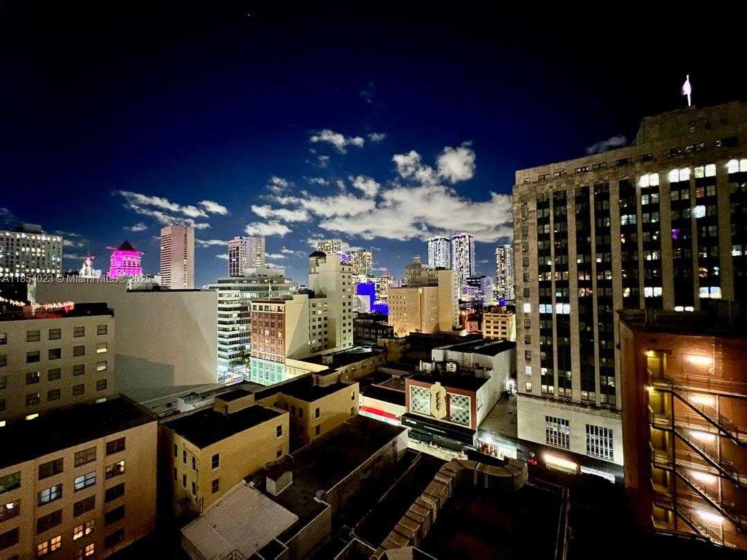 Small Image of 151 SOUTH EAST 1ST ST #1206, Miami Number 6