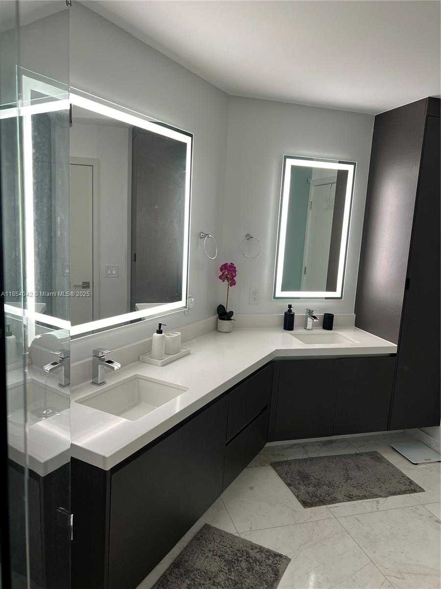 Small Image of 851 NORTH EAST 1ST AVE #3710, Miami Number 6