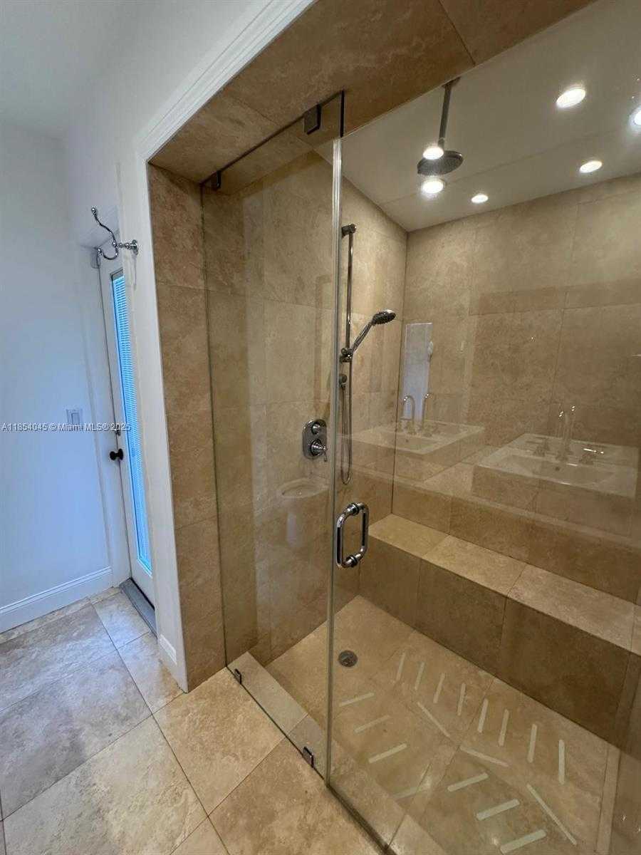 Small Image of 5801 SOUTH WEST 100TH ST #1, Pinecrest Number 3