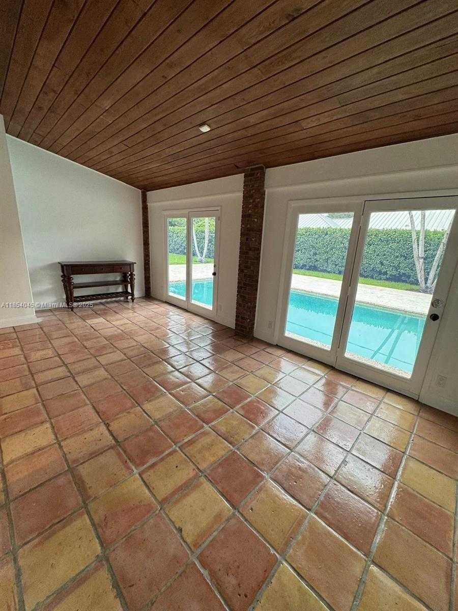 Small Image of 5801 SOUTH WEST 100TH ST #1, Pinecrest Number 7