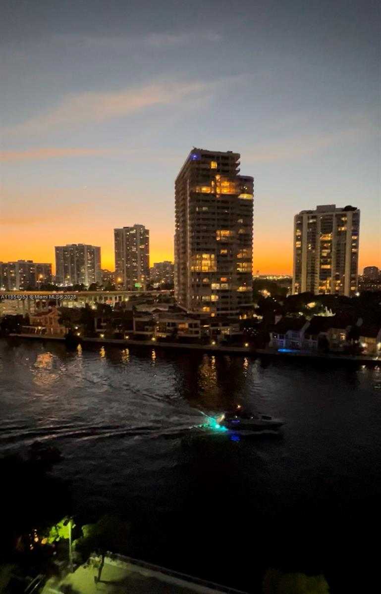 Small Image of 19390 COLLINS AV #417, Sunny Isles Beach Number 12