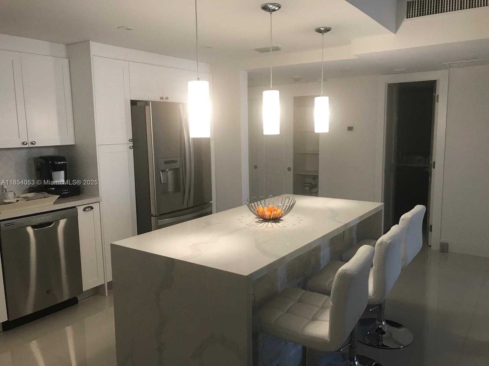 Small Image of 19390 COLLINS AV #417, Sunny Isles Beach Number 2