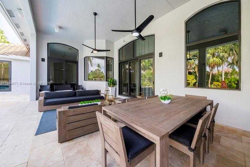 Small Image of 2454 PROVENCE CT #2454, Weston Number 7