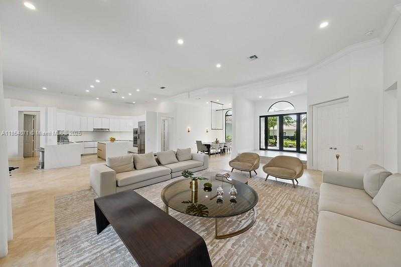 Small Image of 2454 PROVENCE CT #2454, Weston Number 8