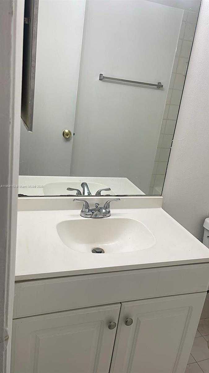 Small Image of 18880 NORTH WEST 57TH AVE #203, Hialeah Number 9