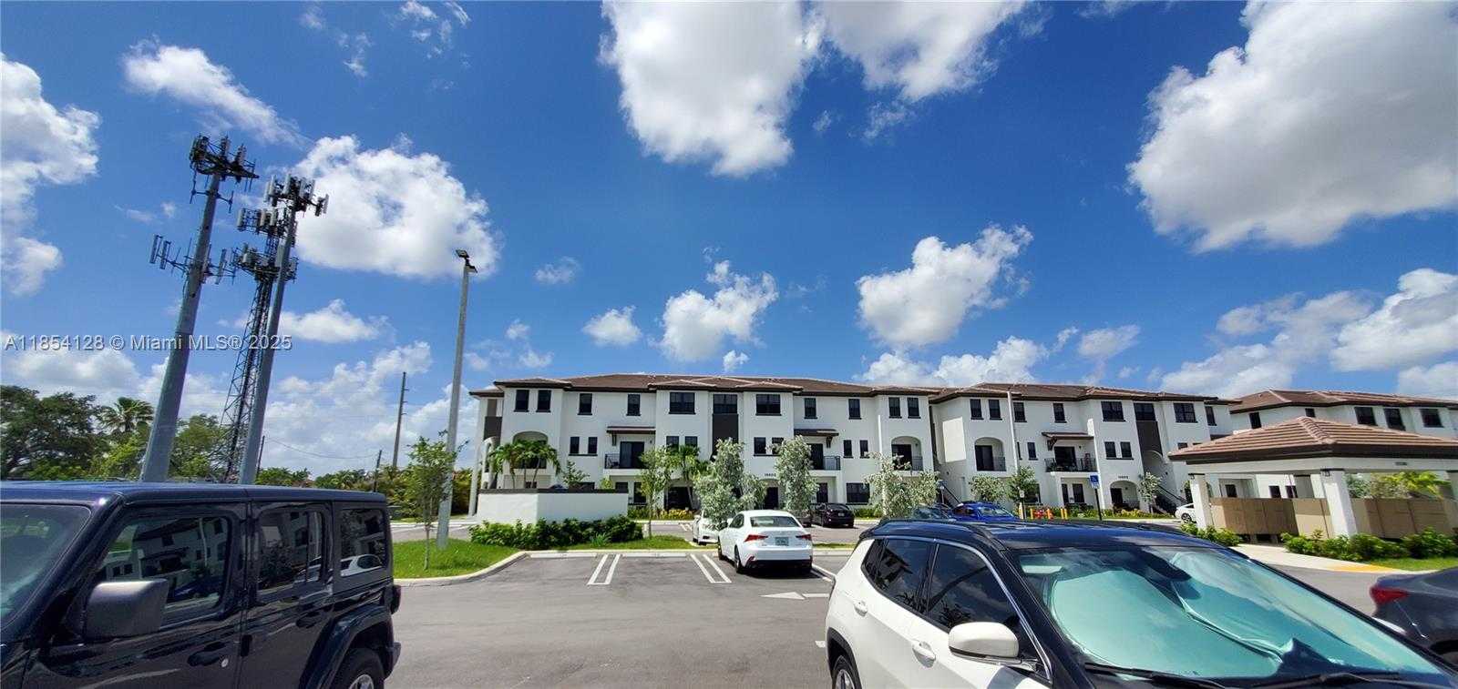 Small Image of 15540 SOUTH WEST 136 ST #204, Miami Number 15