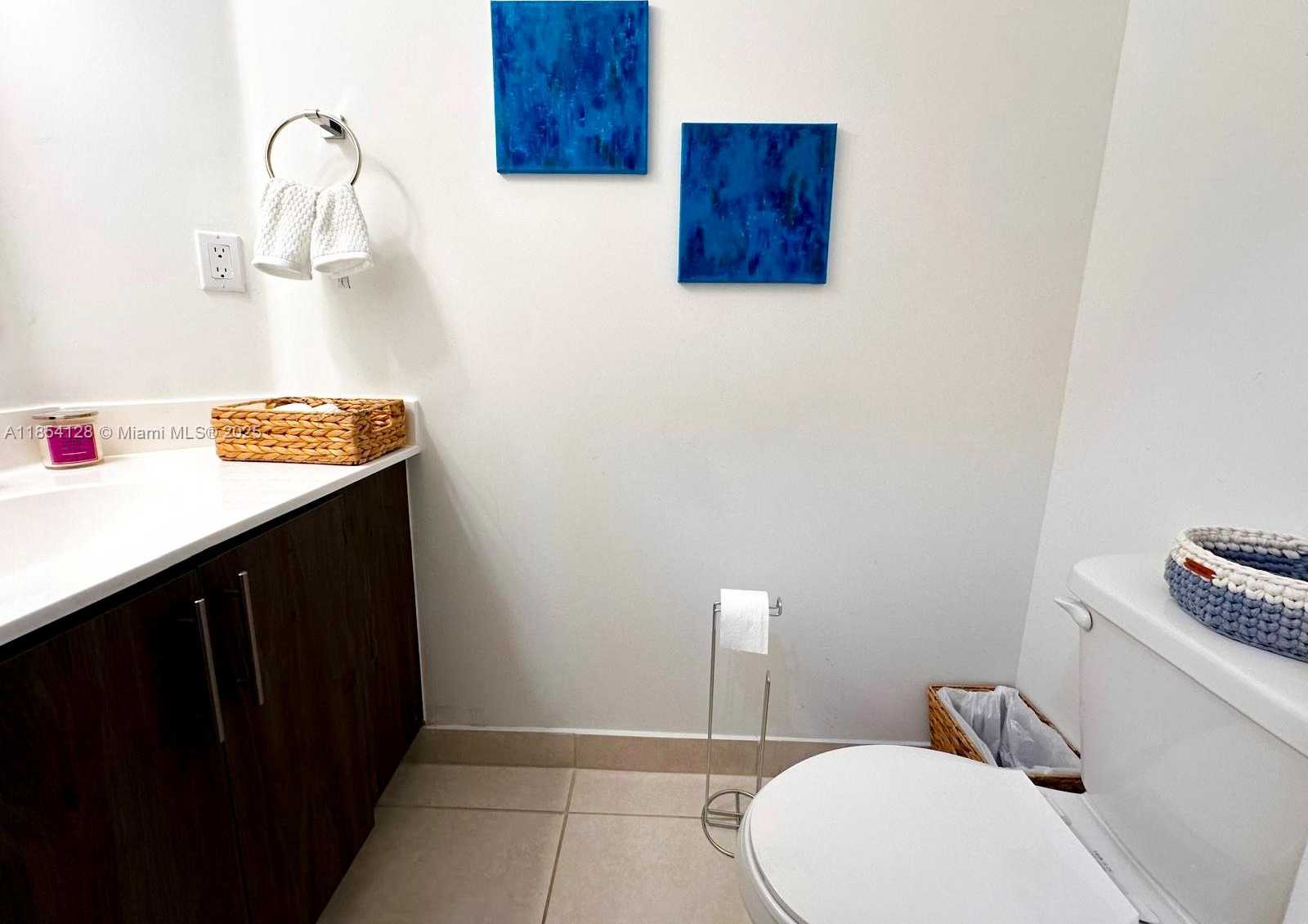 Small Image of 15540 SOUTH WEST 136 ST #204, Miami Number 8