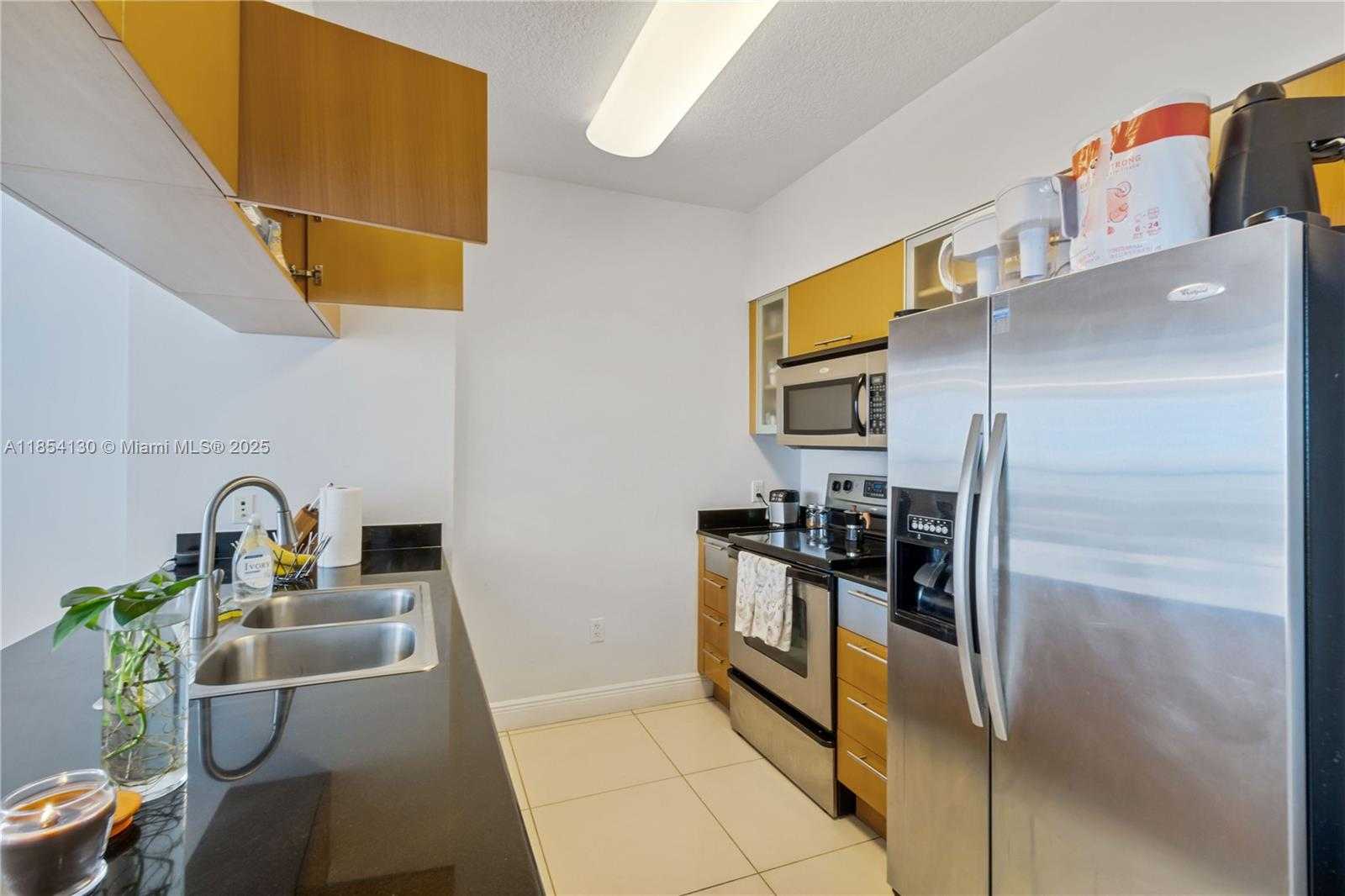 Small Image of 1750 NORTH BAYSHORE DR #4403, Miami Number 8