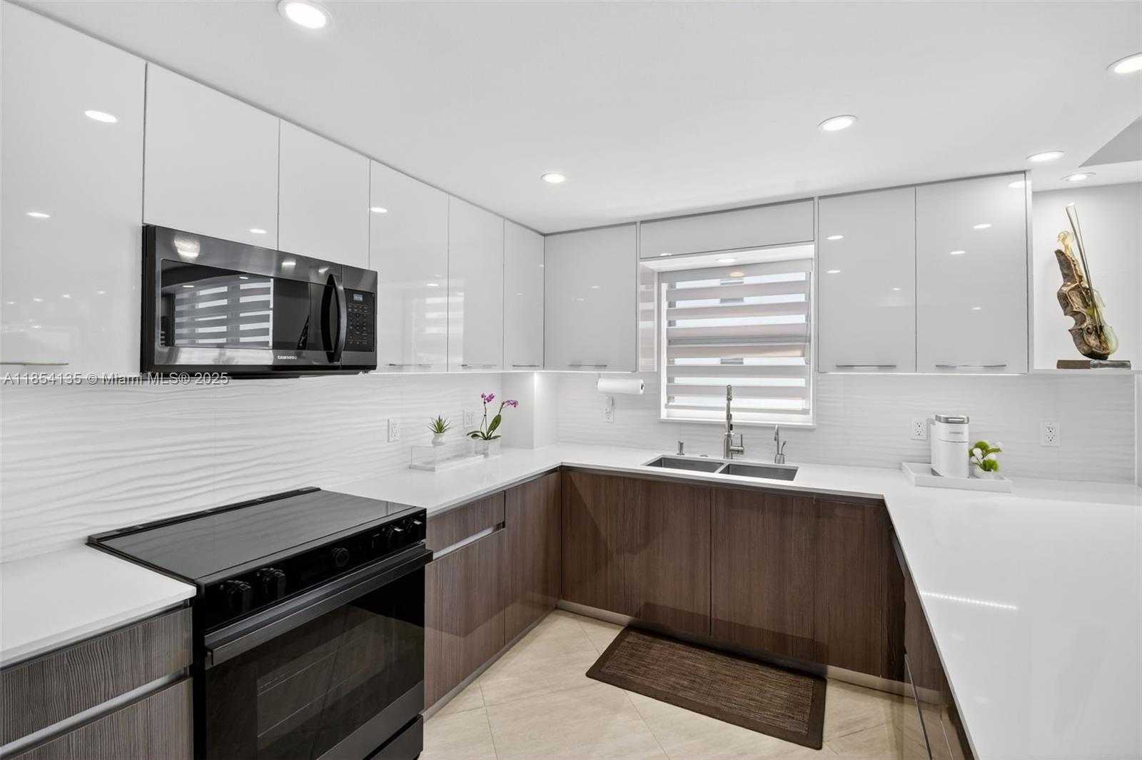 Small Image of 9250 WEST BAY HARBOR DR #5A, Bay Harbor Islands Number 12