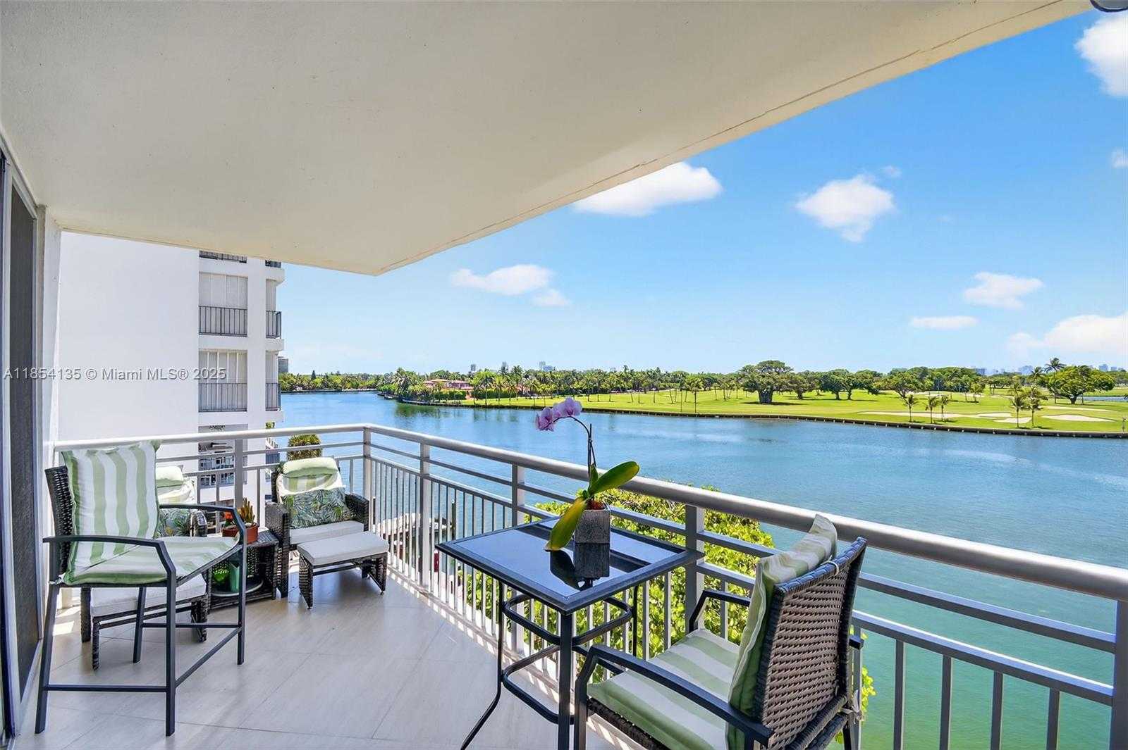 Small Image of 9250 WEST BAY HARBOR DR #5A, Bay Harbor Islands Number 31