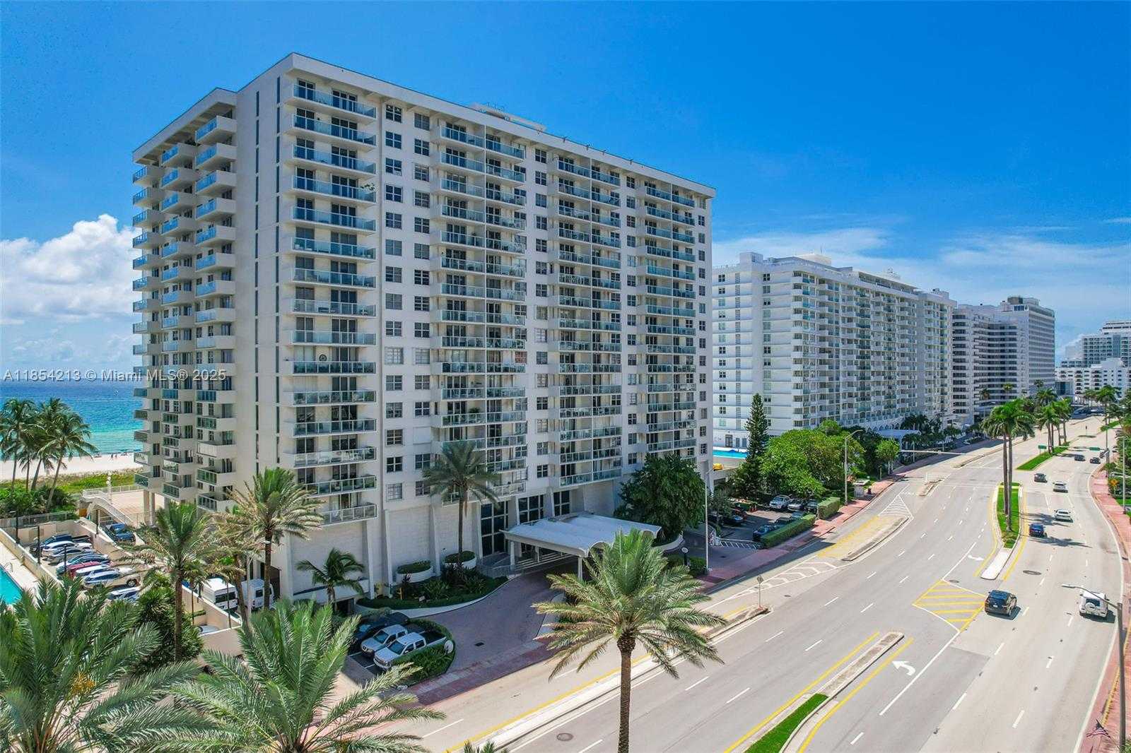 Small Image of 5701 COLLINS AVE #1611, Miami Beach Number 37