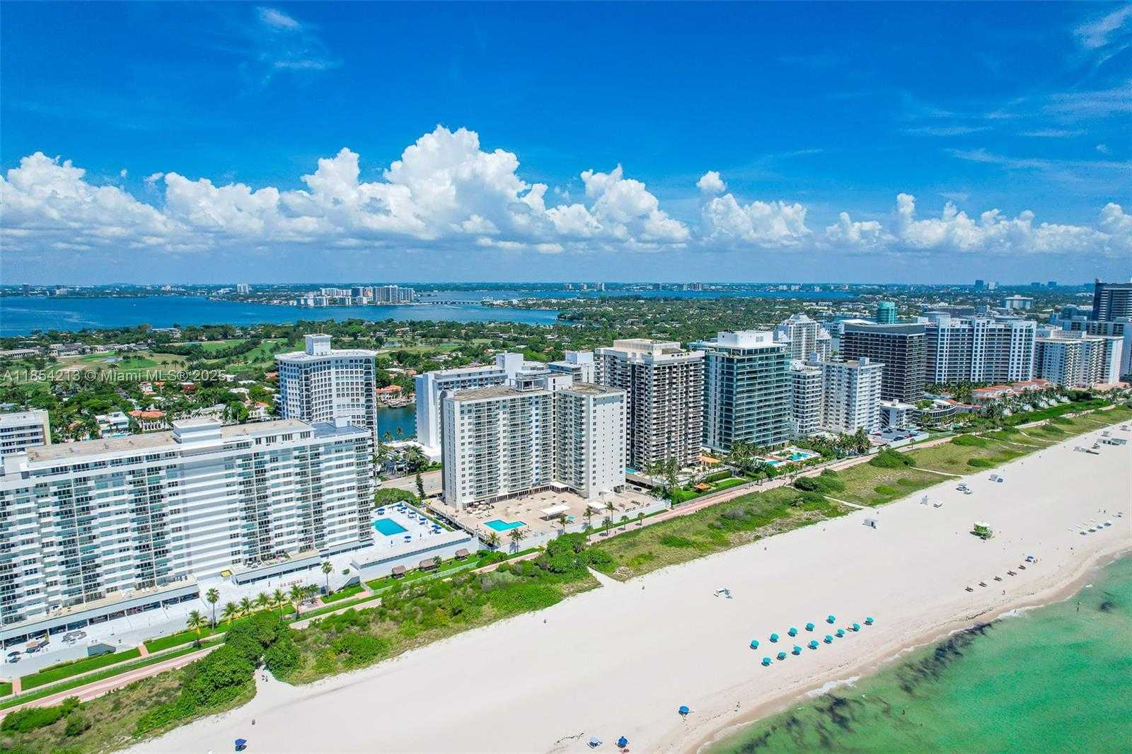 Small Image of 5701 COLLINS AVE #1611, Miami Beach Number 42