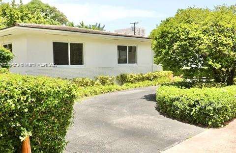 Small Image of 349 SANTANDER AVE, Coral Gables Number 2