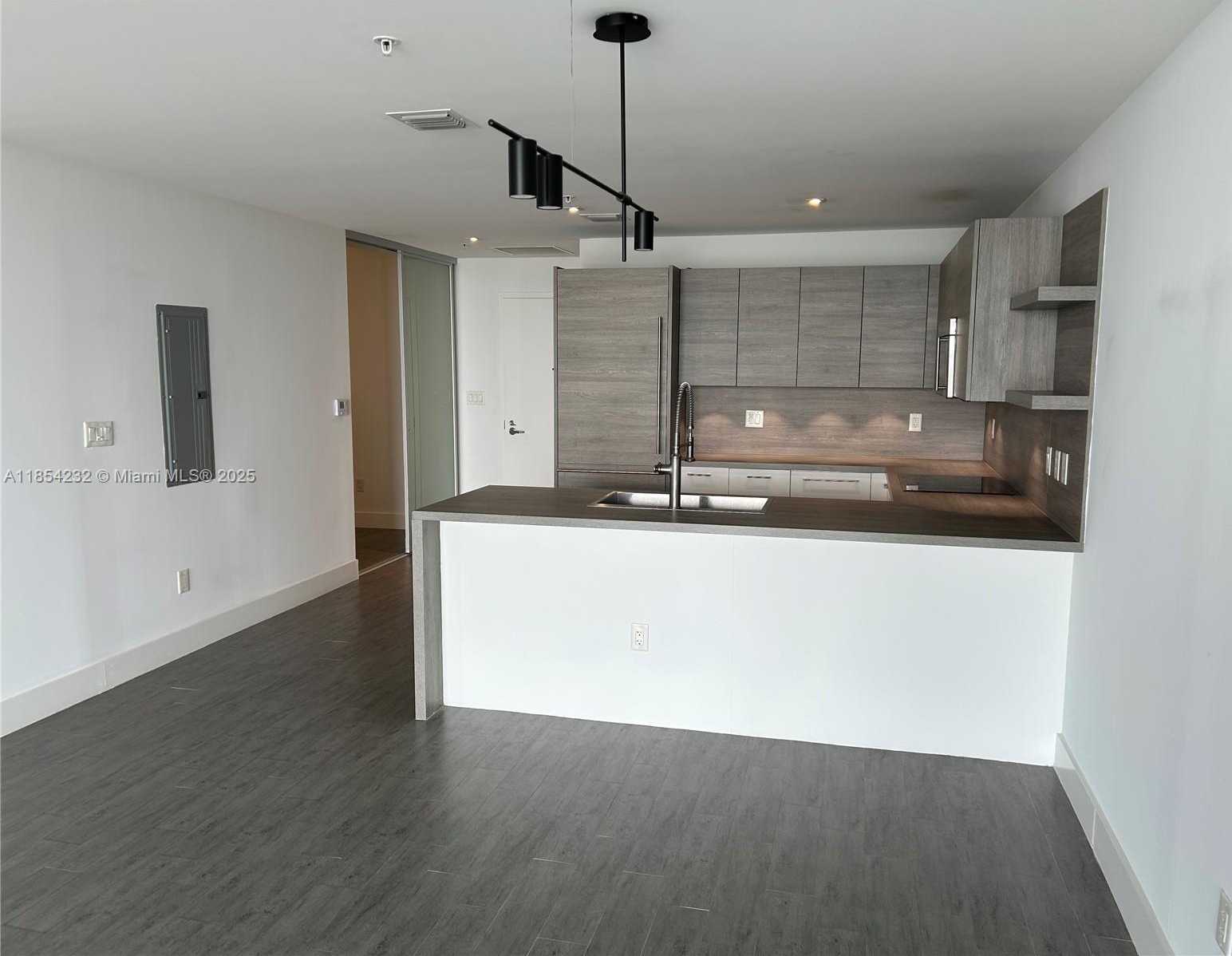 Small Image of 400 SUNNY ISLES BLVD #2007, Sunny Isles Beach Number 10