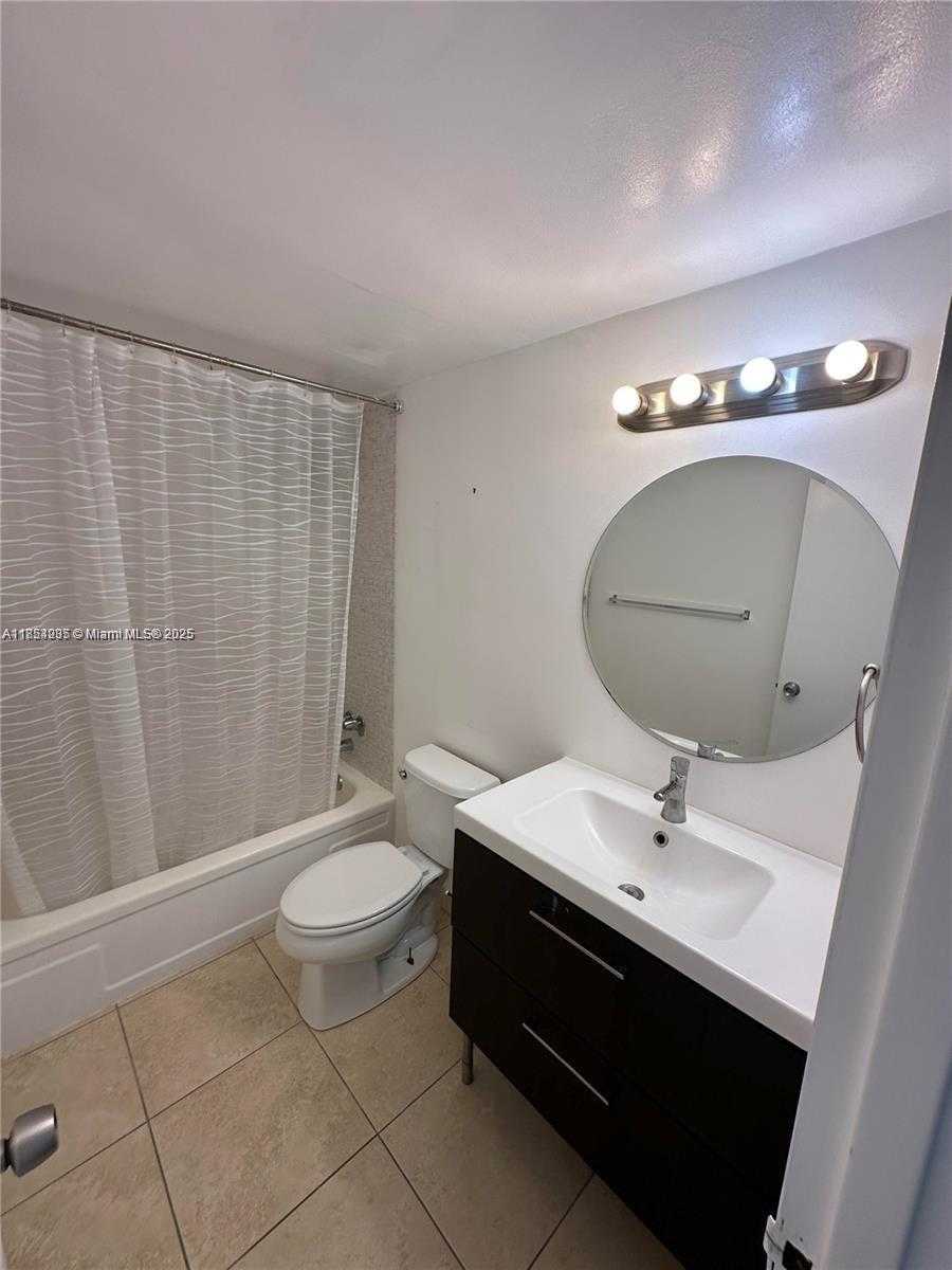 Small Image of 1865 79TH ST CSWY #8K, North Bay Village Number 45