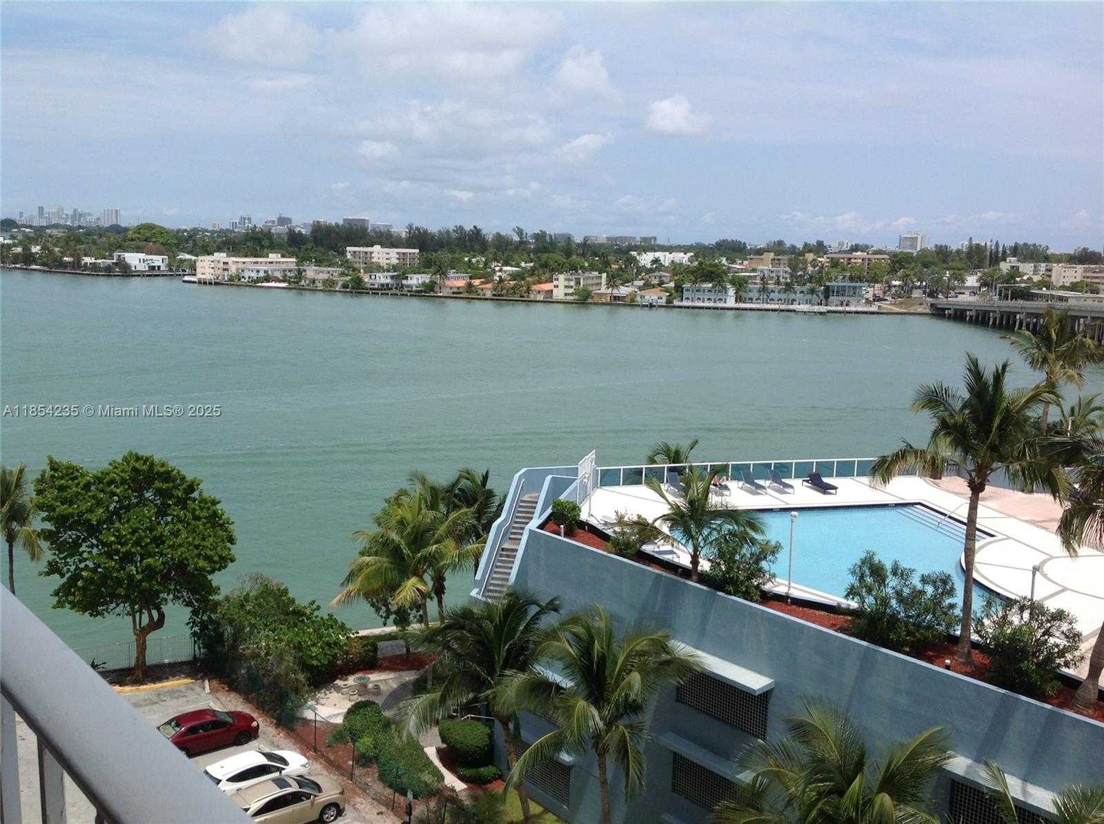 Small Image of 1865 79TH ST CSWY #8K, North Bay Village Number 5