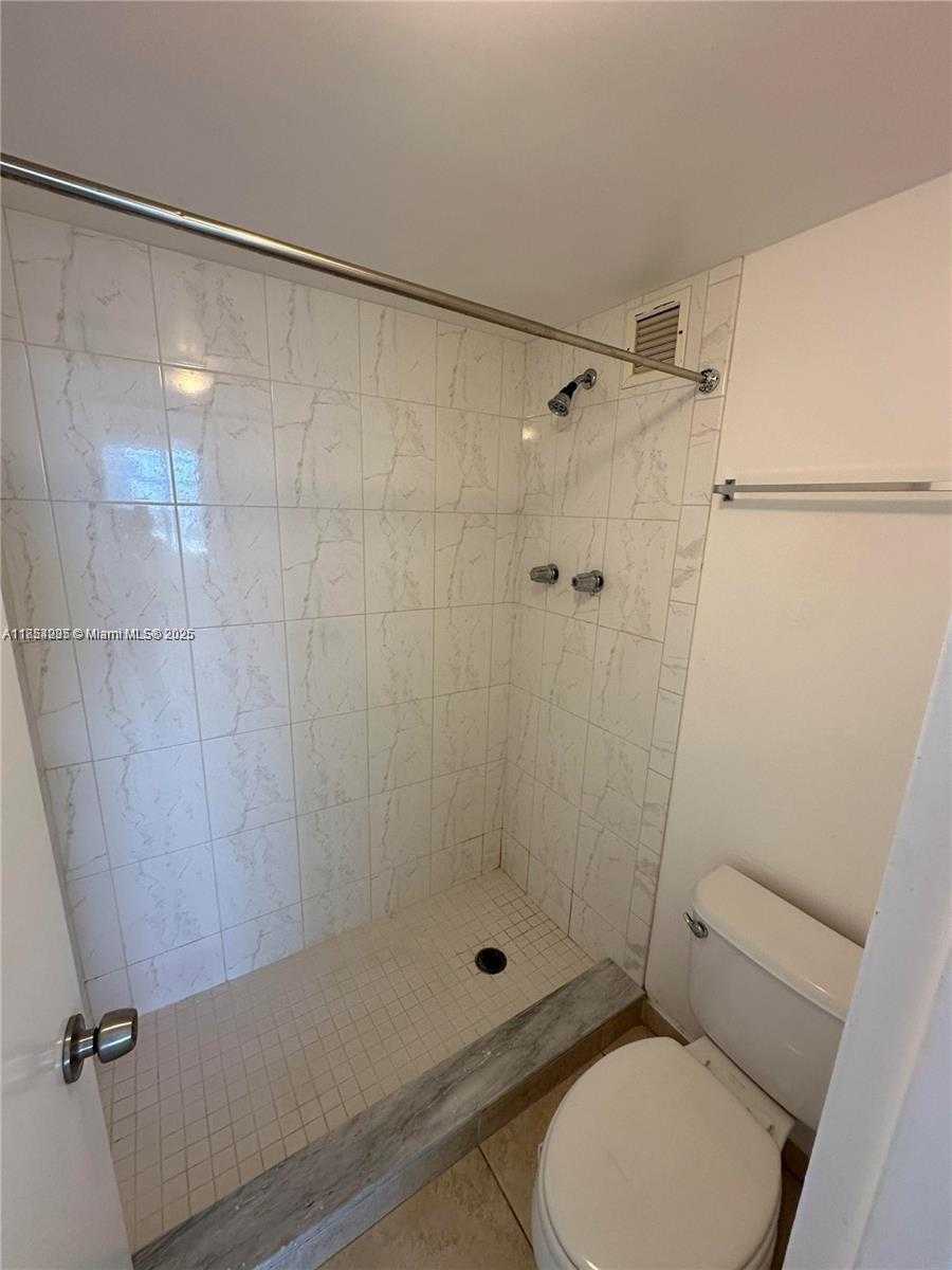 Small Image of 1865 79TH ST CSWY #8K, North Bay Village Number 51