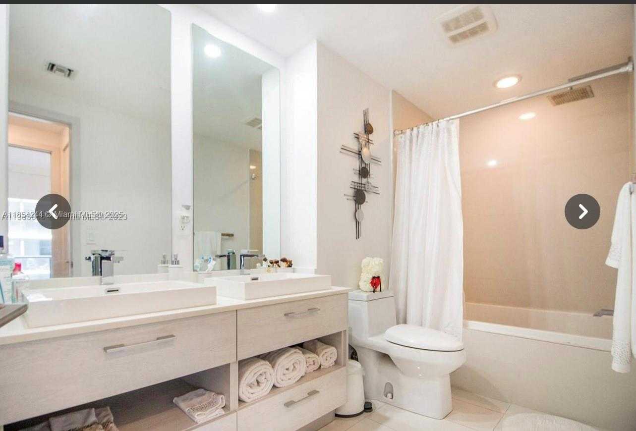 Small Image of 55 SOUTH WEST 9TH ST #3802, Miami Number 7