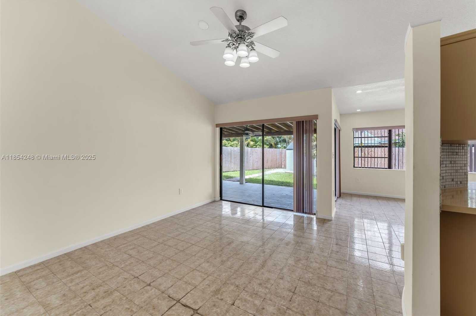 Small Image of 9130 SOUTH WEST 101ST AVE, Miami Number 12