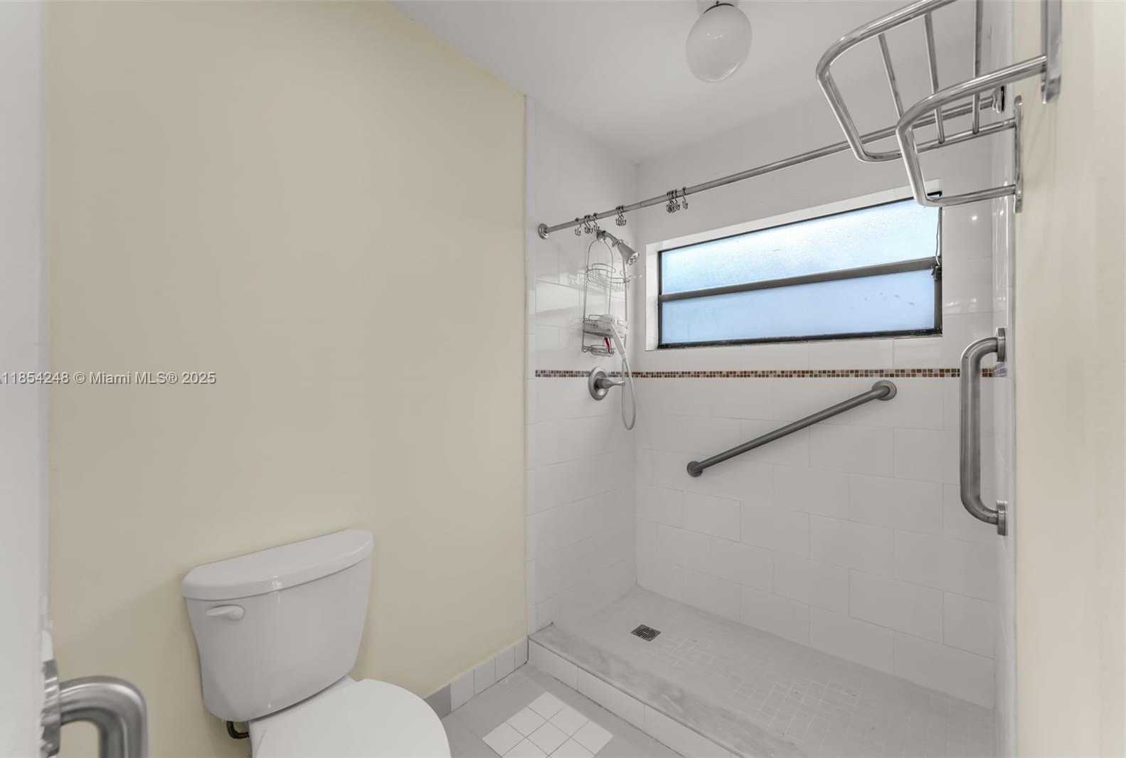 Small Image of 9130 SOUTH WEST 101ST AVE, Miami Number 19