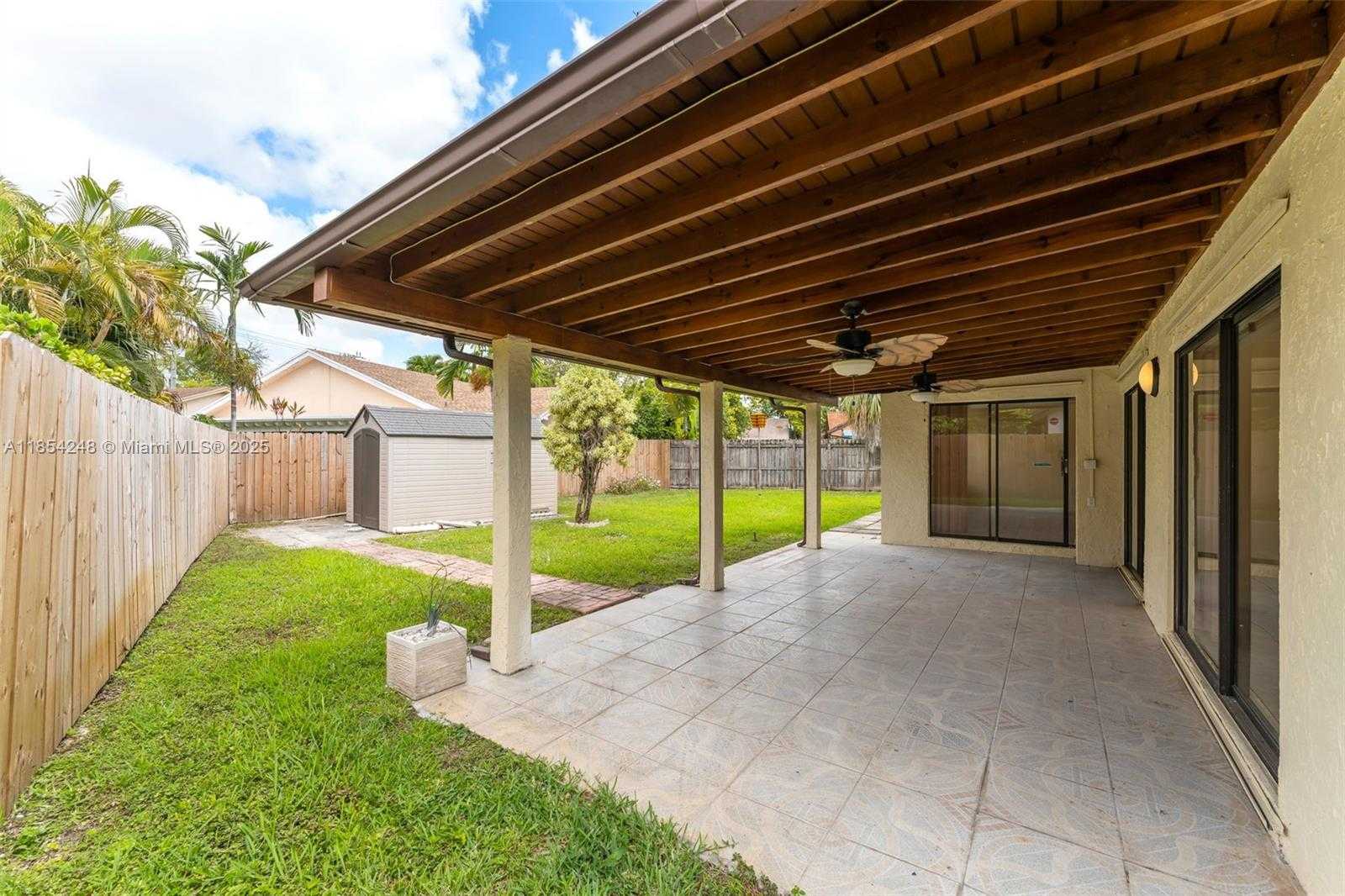 Small Image of 9130 SOUTH WEST 101ST AVE, Miami Number 27