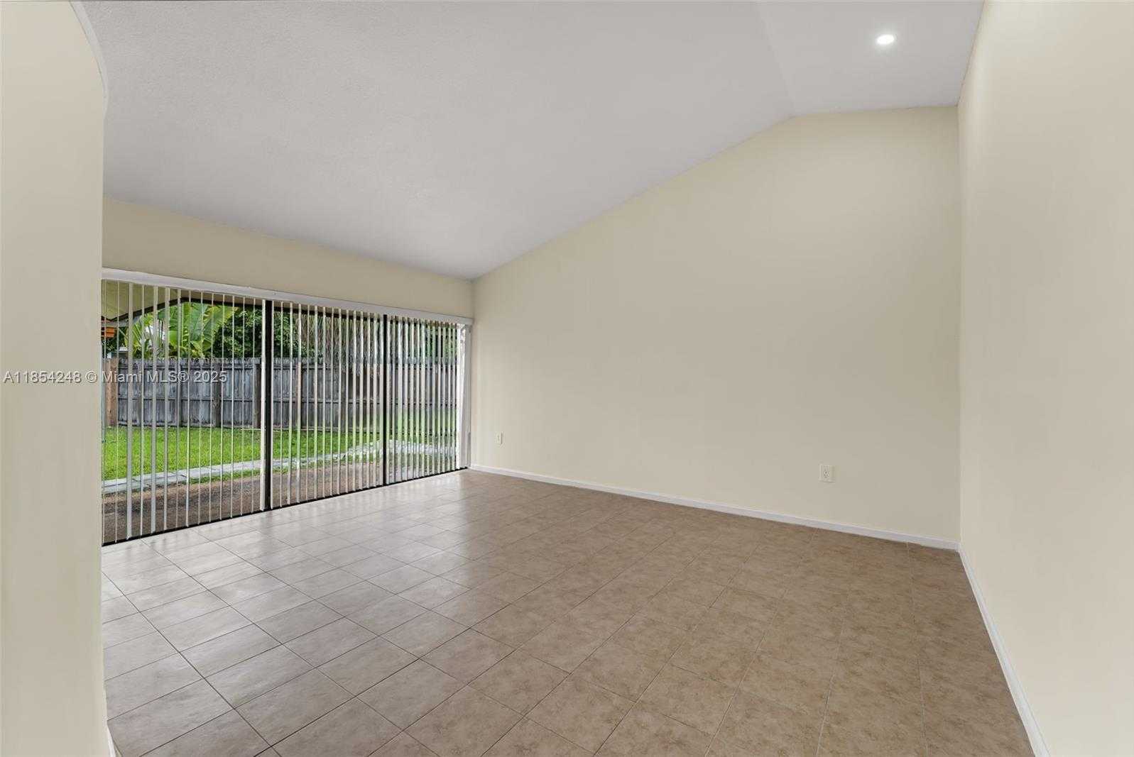 Small Image of 9130 SOUTH WEST 101ST AVE, Miami Number 6