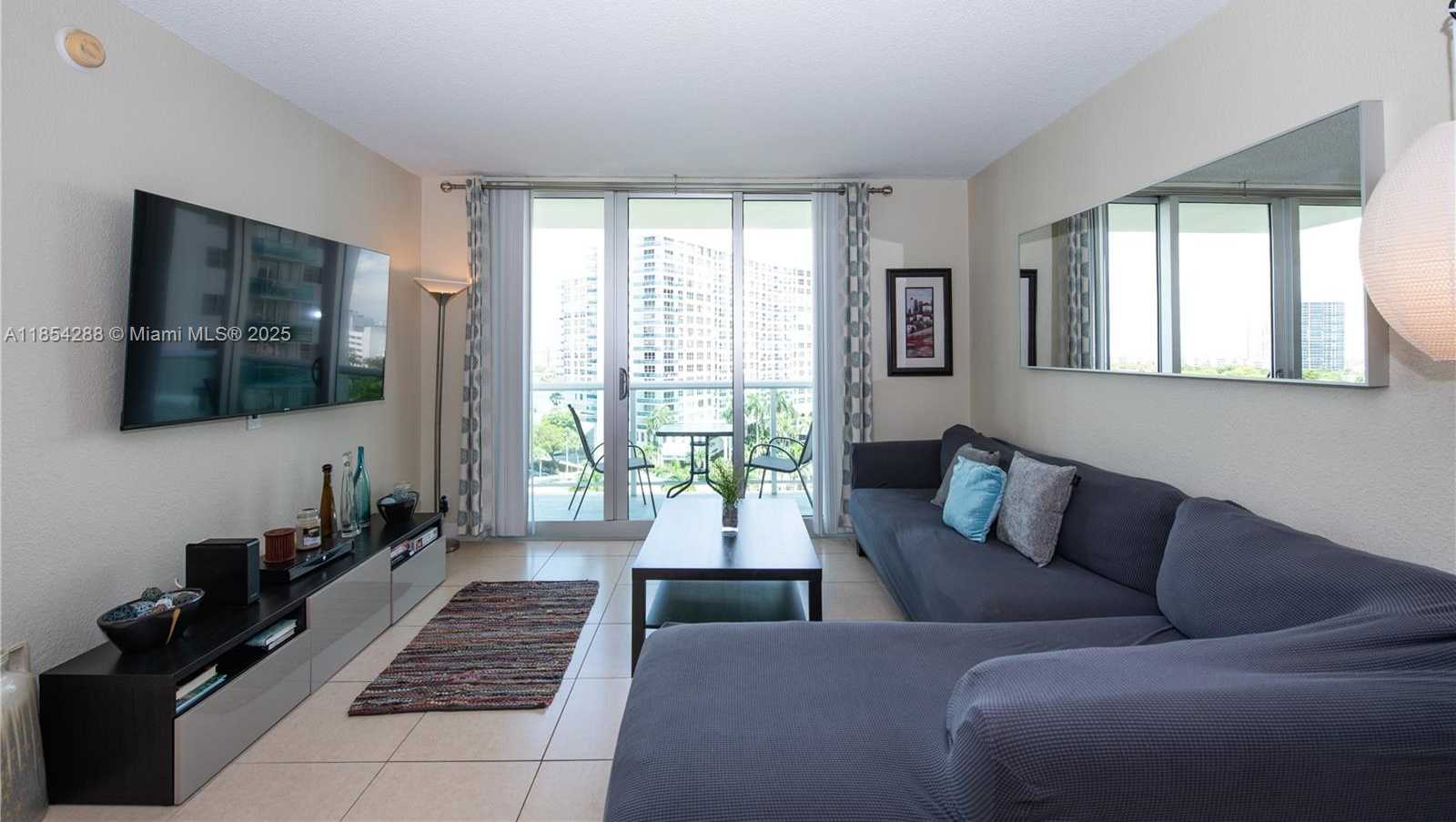 Small Image of 3901 OCEAN DR #9P, Hollywood Number 11