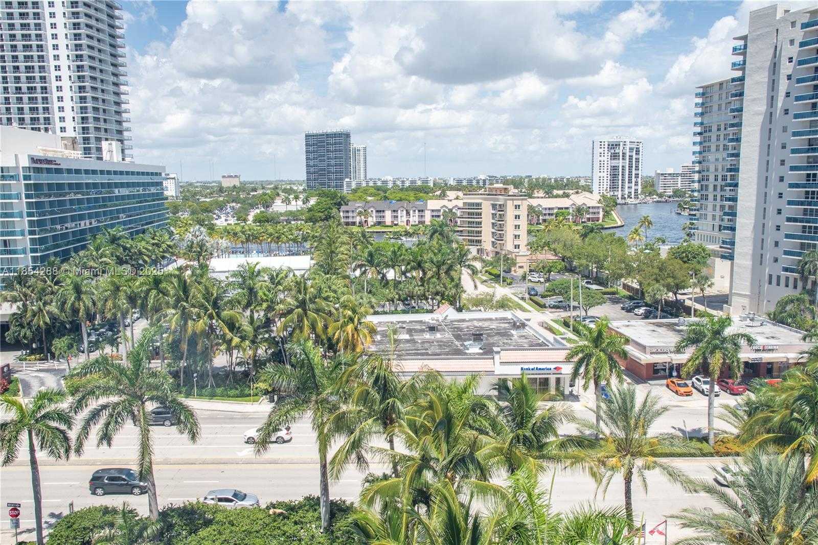 Small Image of 3901 OCEAN DR #9P, Hollywood Number 3