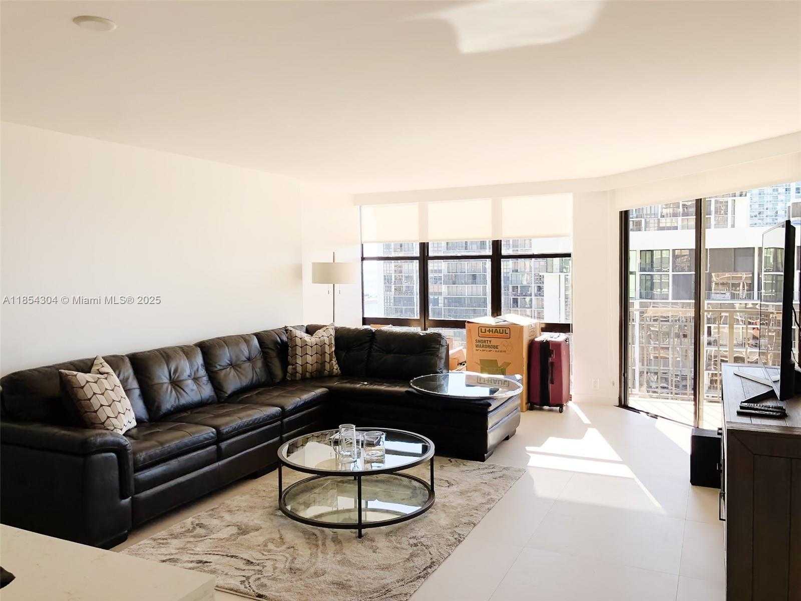 Small Image of 1901 BRICKELL AVE #B1802, Miami Number 5
