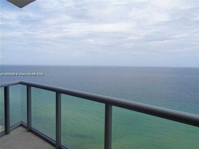 Small Image of 17121 COLLINS AVE #2505, Sunny Isles Beach Number 4
