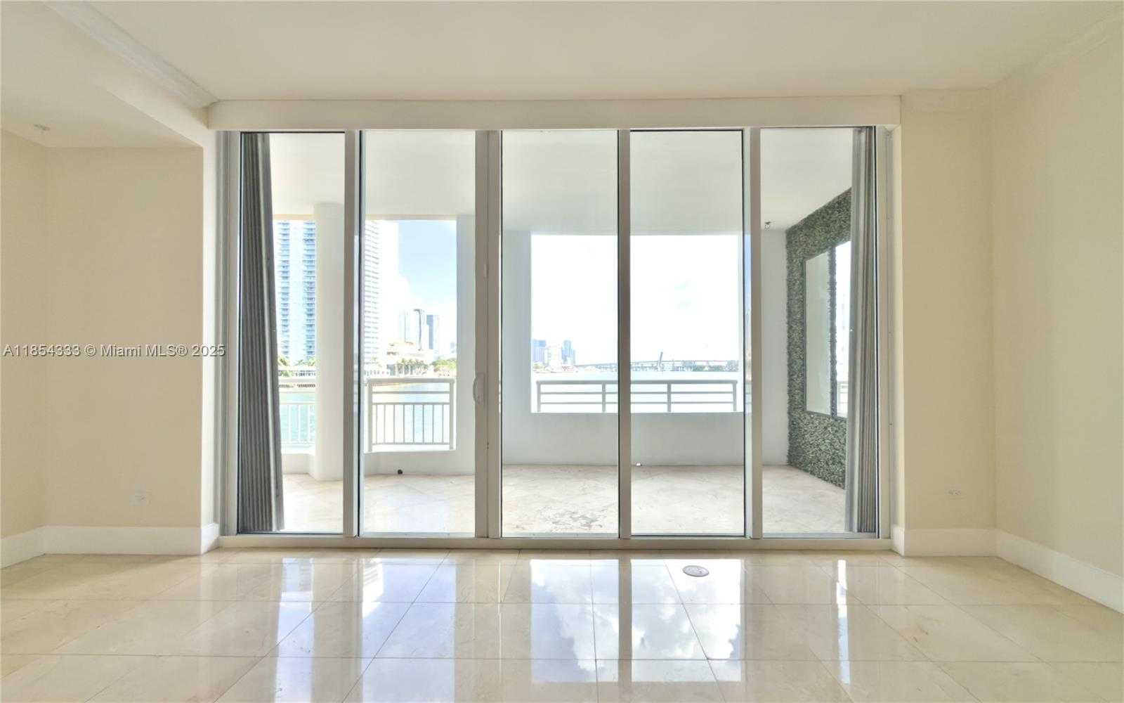 Small Image of 848 BRICKELL KEY DR #306, Miami Number 8