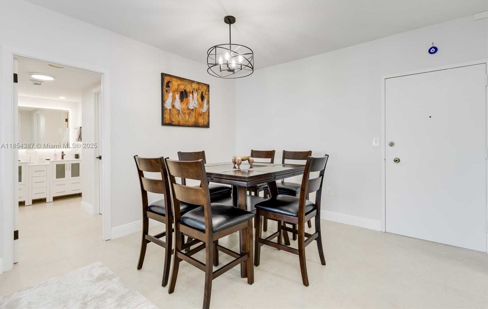 Small Image of 500 BAYVIEW DR #1220, Sunny Isles Beach Number 10