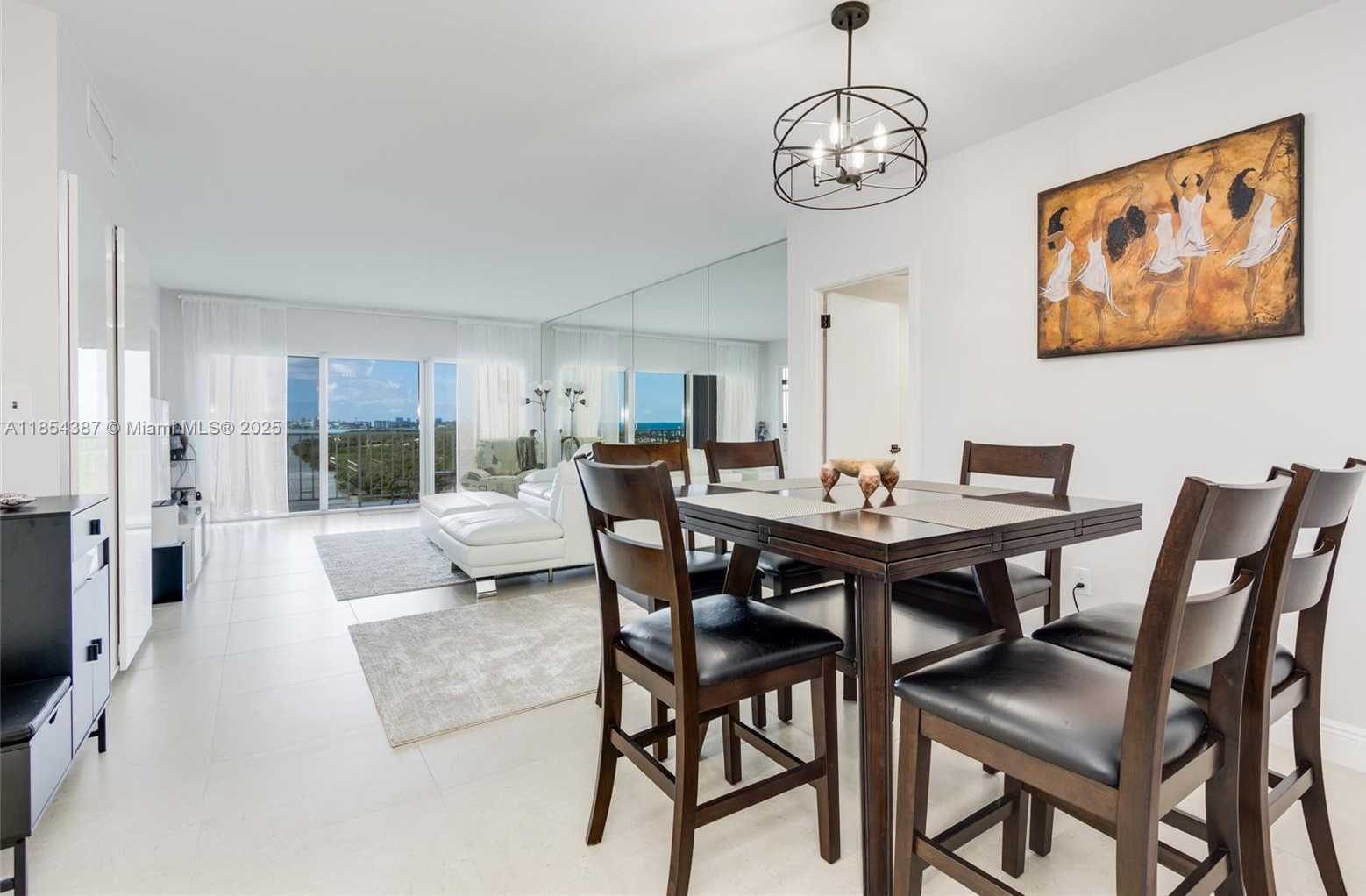 Small Image of 500 BAYVIEW DR #1220, Sunny Isles Beach Number 12