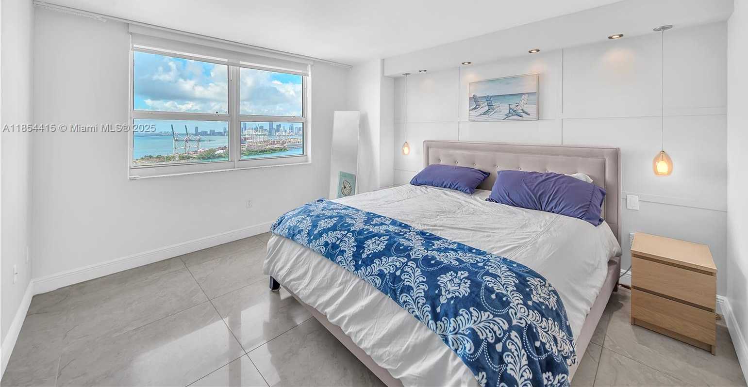 Small Image of 90 ALTON RD #2604, Miami Beach Number 12