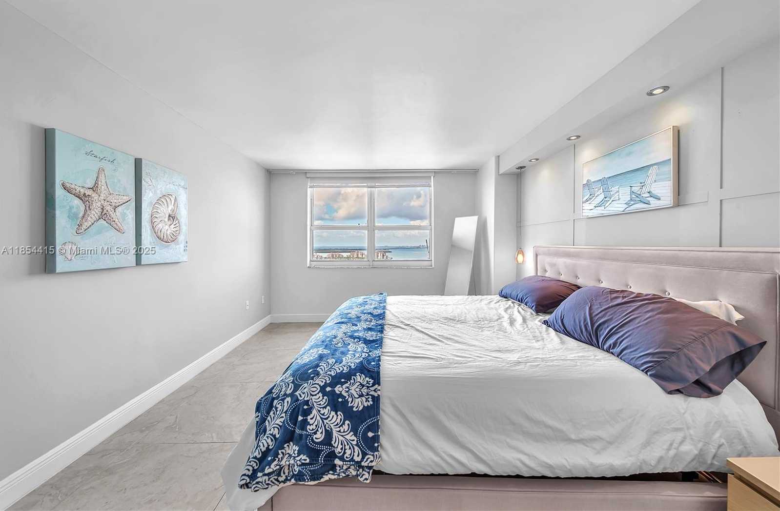 Small Image of 90 ALTON RD #2604, Miami Beach Number 13