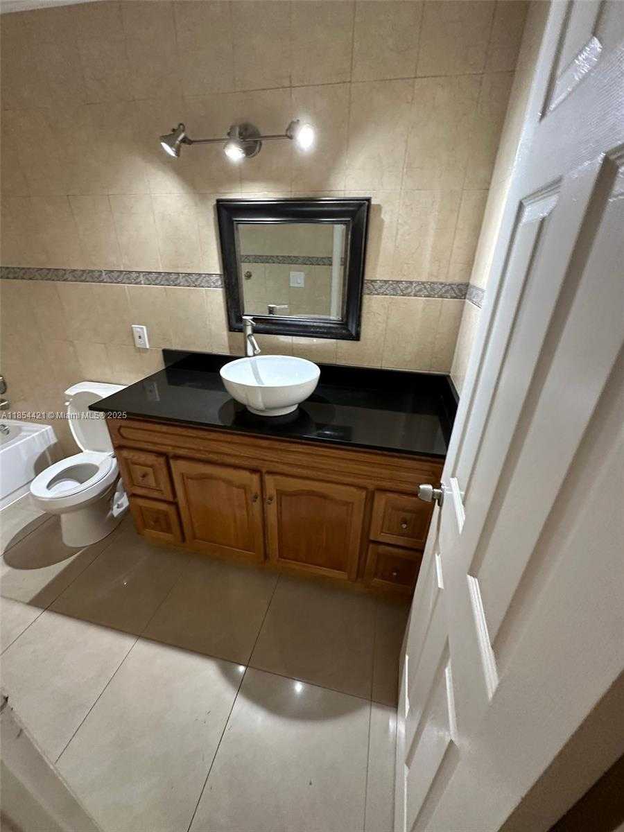 Small Image of 10581 SOUTH WEST 155TH CT #1222, Miami Number 11