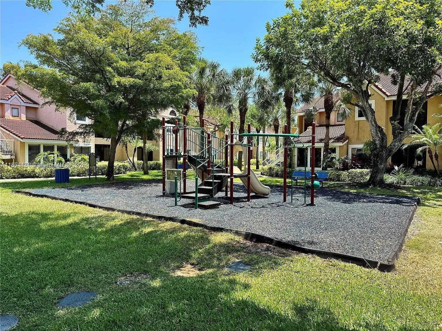 Small Image of 10581 SOUTH WEST 155TH CT #1222, Miami Number 6