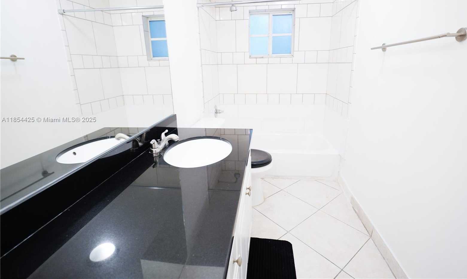 Small Image of 1575 EUCLID AVE #302, Miami Beach Number 10