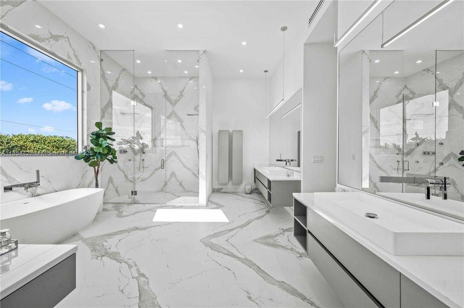 Small Image of 2628 MARCINSKI RD, Jupiter Number 18