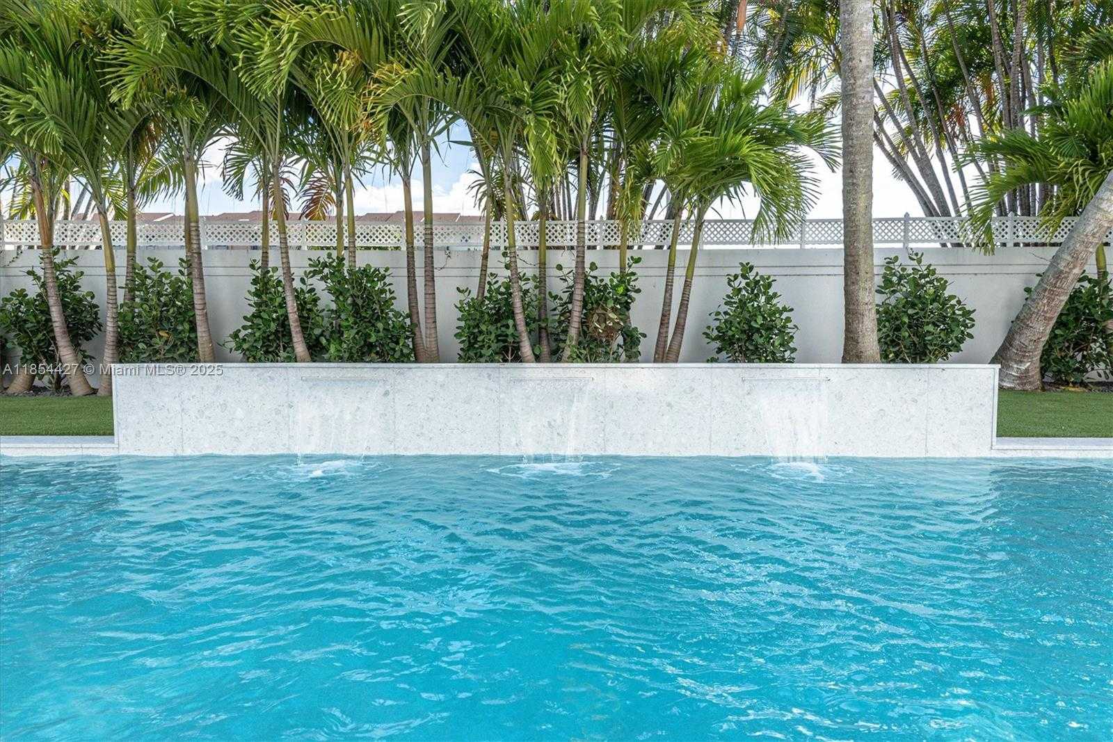 Small Image of 2628 MARCINSKI RD, Jupiter Number 33