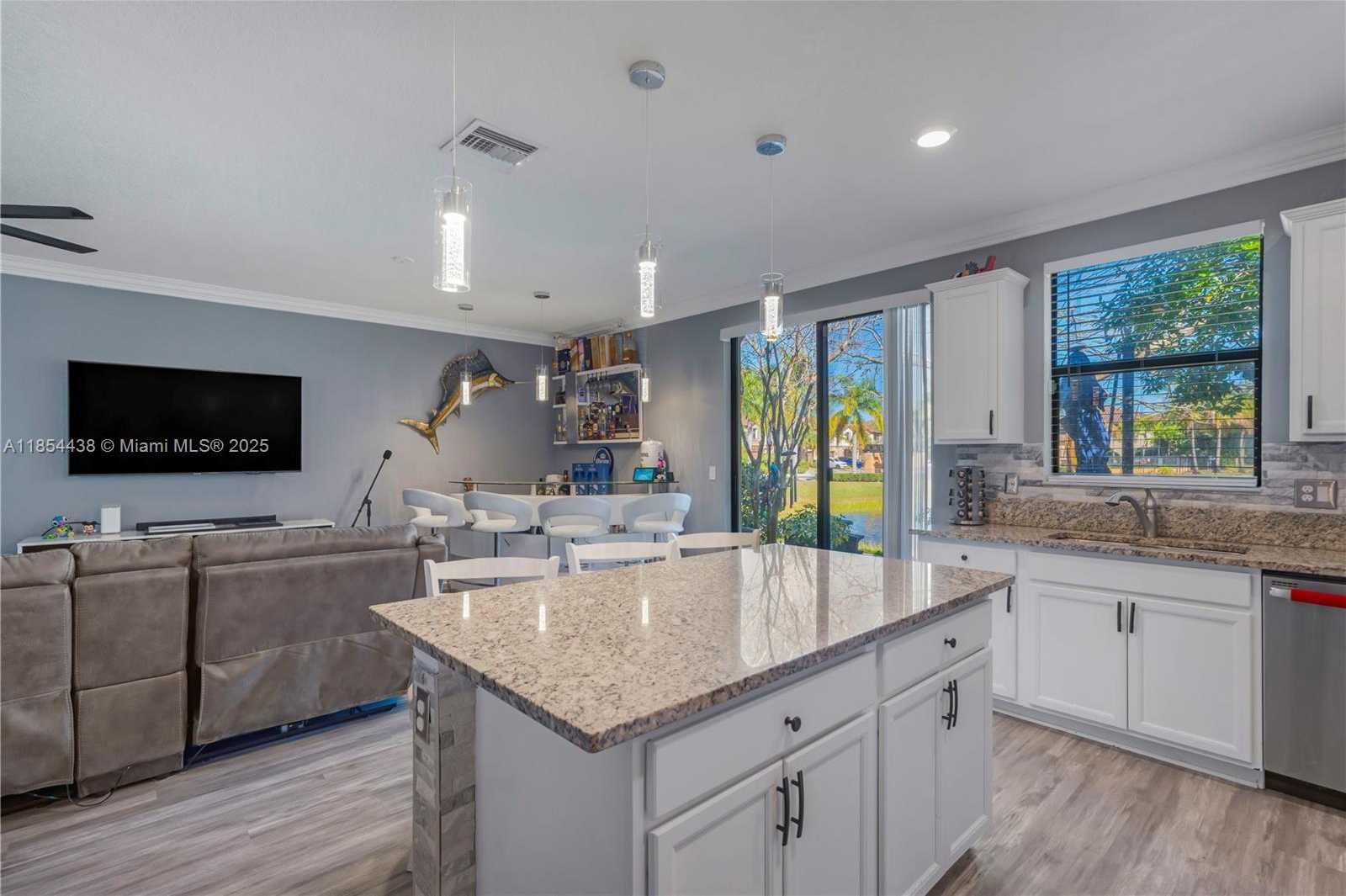 Small Image of 6970 BROADLAND WAY, Coconut Creek Number 8