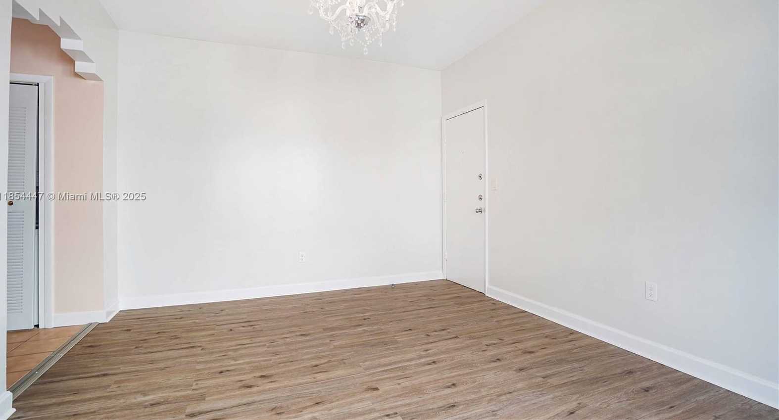Small Image of 540 15TH ST #203, Miami Beach Number 25