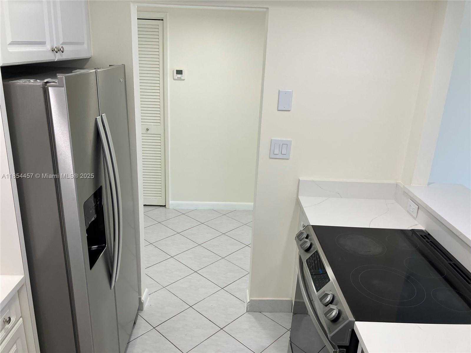 Small Image of 500 THREE ISLANDS BLVD #521, Hallandale Beach Number 12