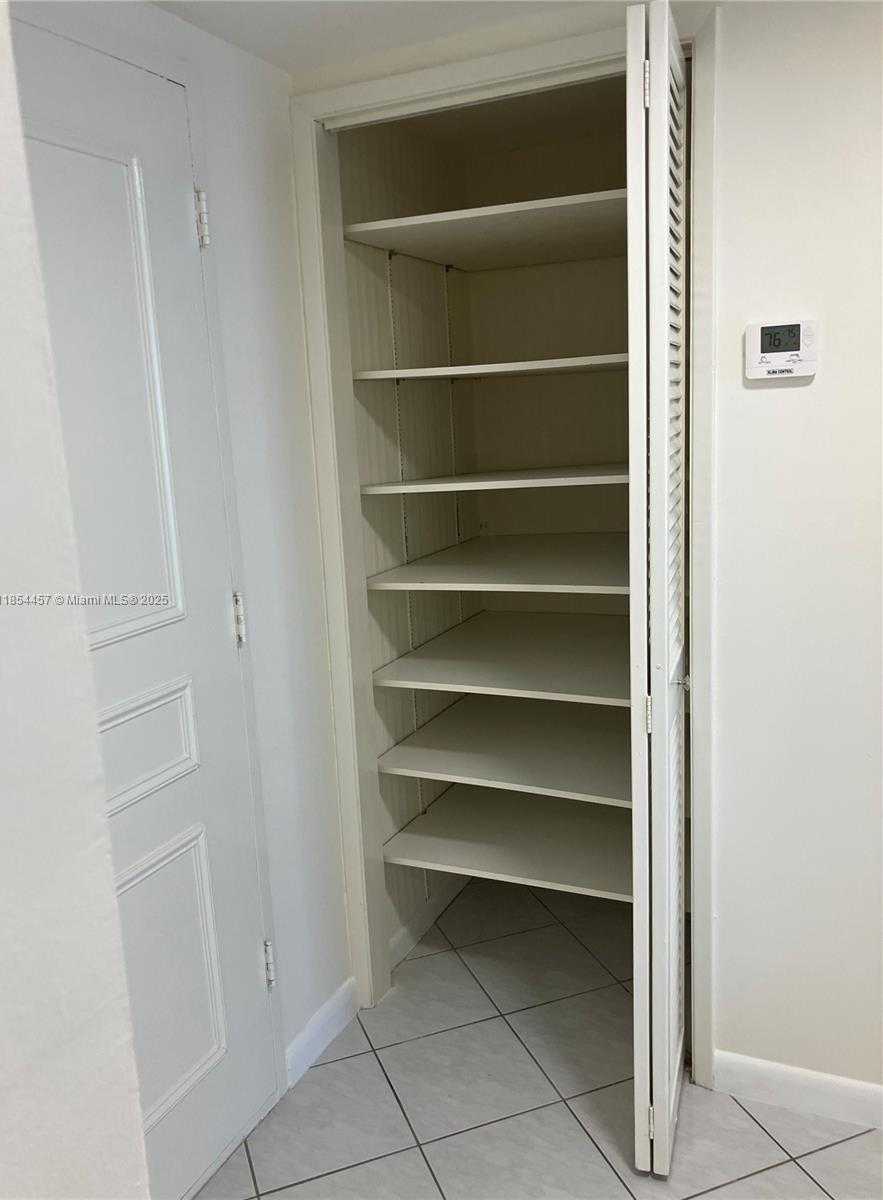 Small Image of 500 THREE ISLANDS BLVD #521, Hallandale Beach Number 19